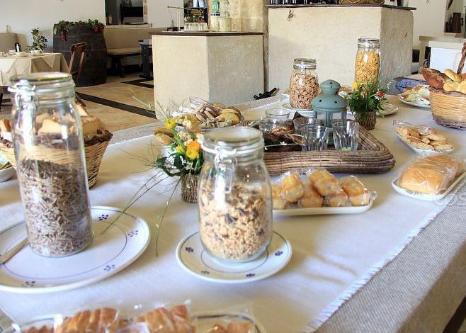 Palazzo De Donatis B&B Melissano ภายนอก รูปภาพ