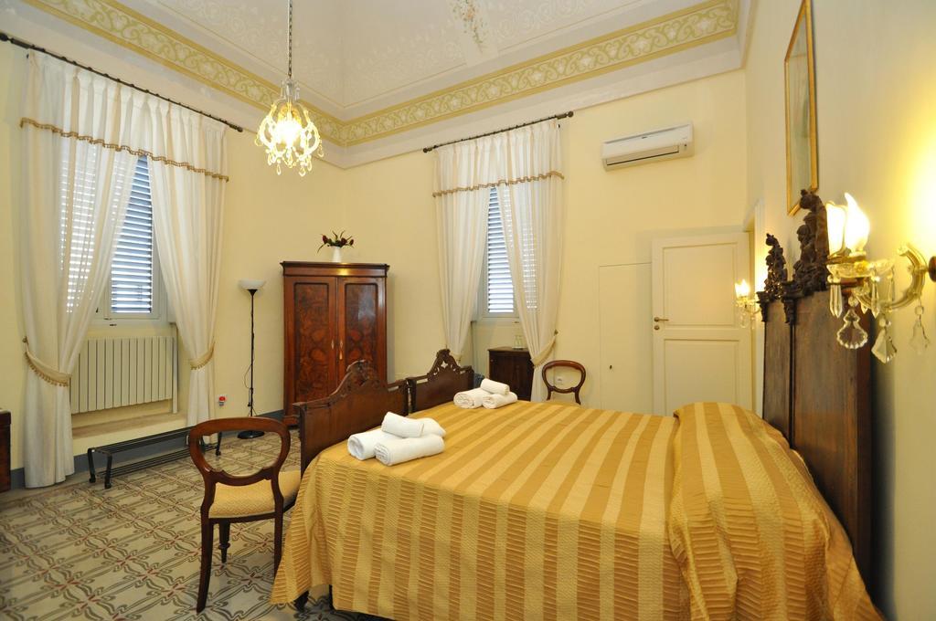Palazzo De Donatis B&B Melissano ห้อง รูปภาพ
