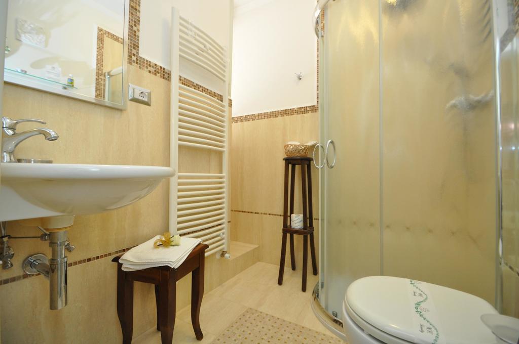 Palazzo De Donatis B&B Melissano ห้อง รูปภาพ